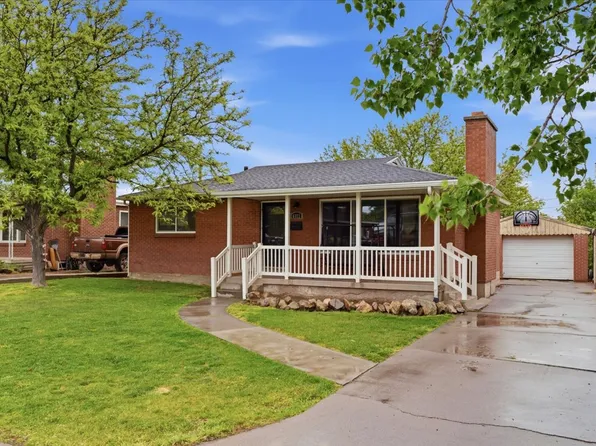 8372 W Myron Ave, Magna, UT 84044