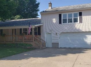 77 Smedley St, North East, PA