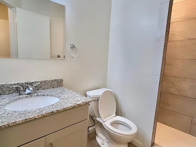 407 Sims Dr — Photo 6