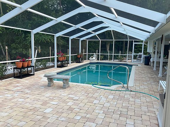 3rd image of 11722 Spanish Lake Dr
