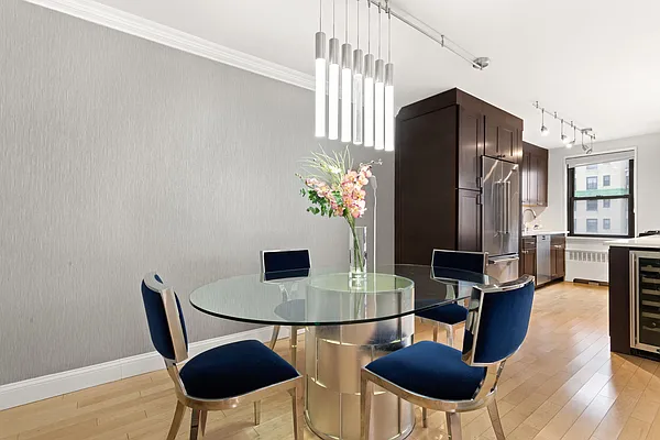 Sold by Sotheby's International Realty | media 5