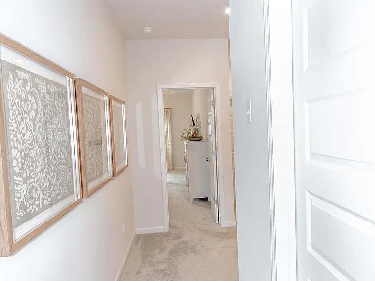 144 Madison Bnd — Photo 27