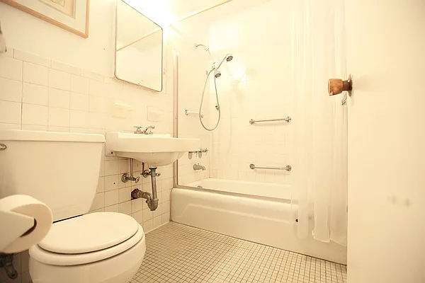 Sold by Keller Williams NYC | media 11