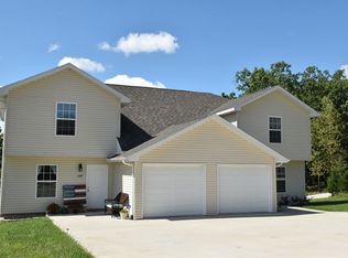 4600 Parkwood Cir #4600, Osage Beach, MO 65065