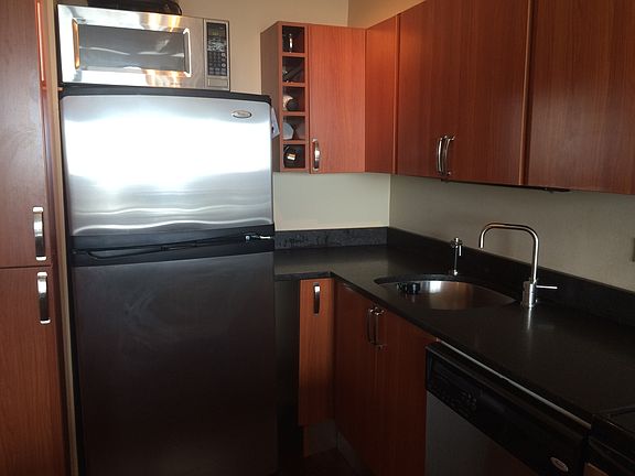 Stainless Steel Appliances and Granite Countertops