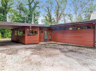 71 Middleville Rd, Northport, NY 11768
