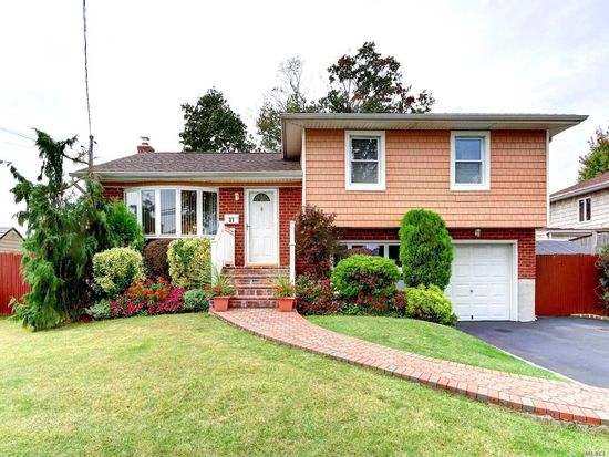 31 Jefferson Ave Hicksville Ny 11801 Zillow