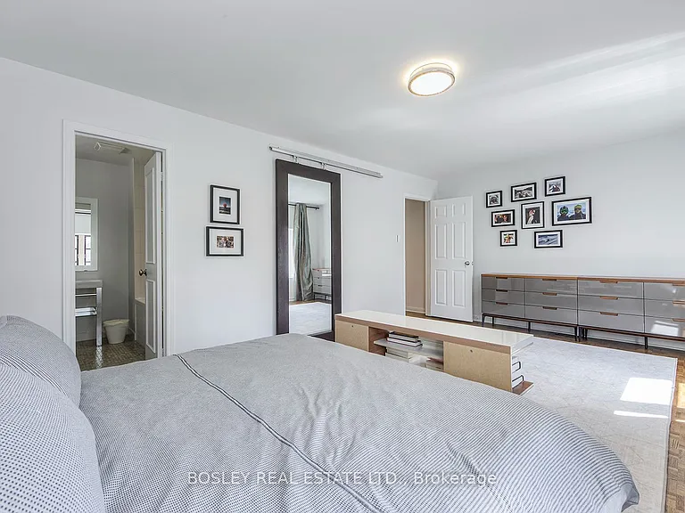 98 Sherwood Ave — Photo 27
