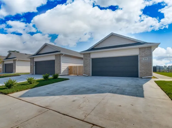 4476-4478 N Sandplum St, Wichita, KS 67205
