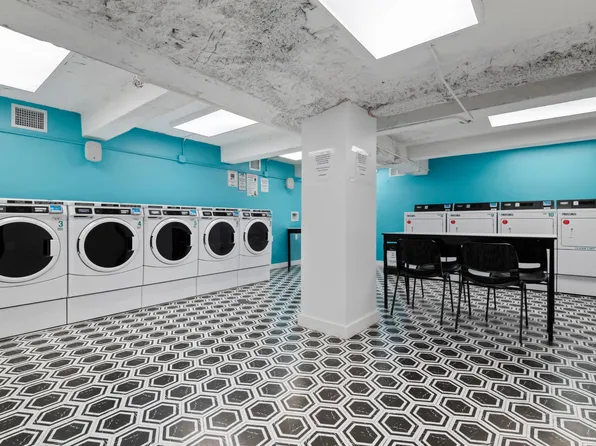 880 Bergen Avenue image 8 of 19