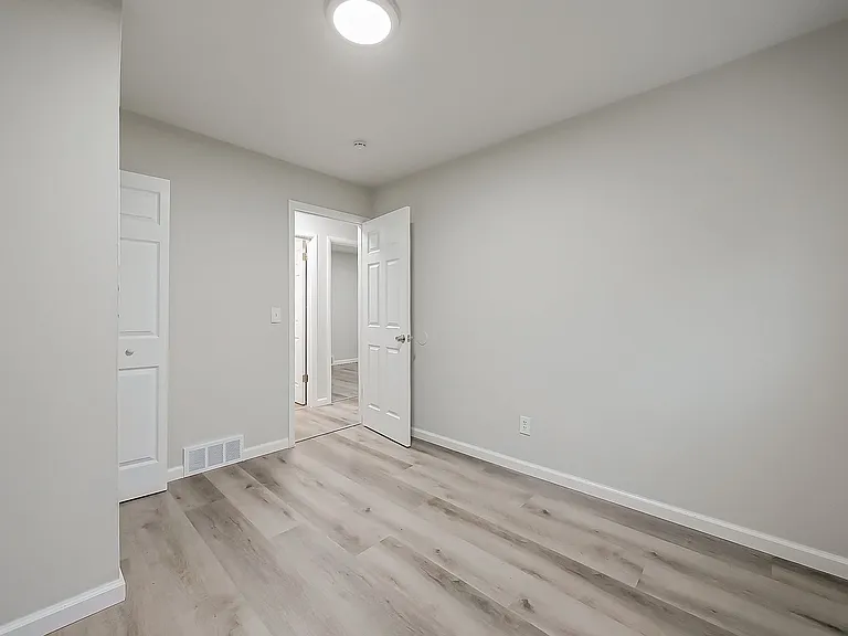 536 Emerson Ave — Photo 16