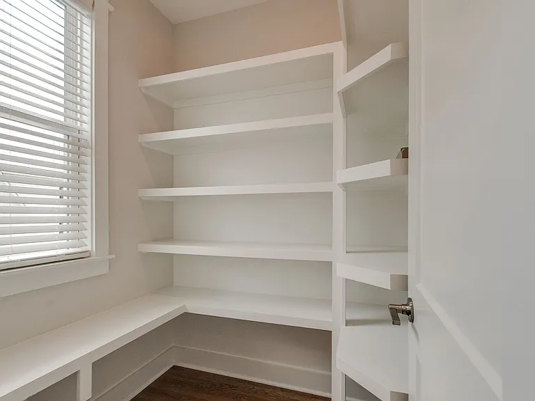 530 Edwin St #2 — Photo 12
