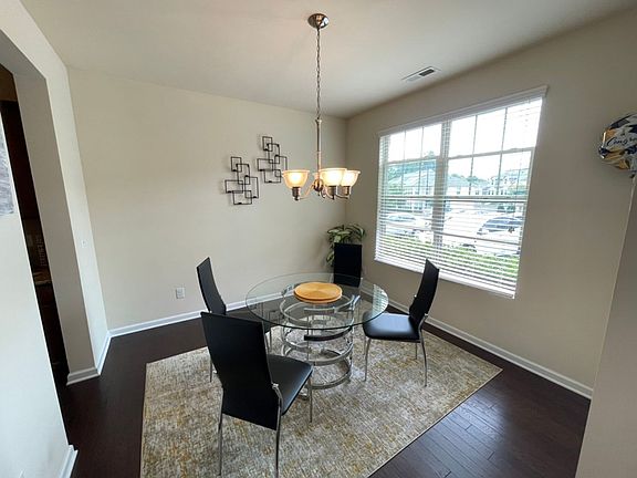 2nd image of 204 Mount Evans Dr