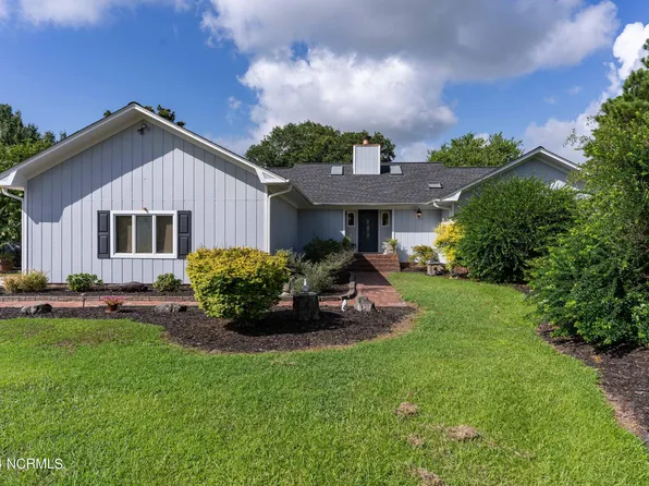 109 Bogey Court, Hampstead, NC 28443