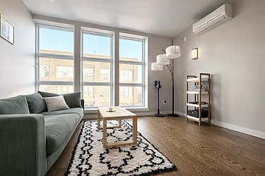 125 Leonard Street, #2R