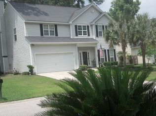 8592 Kennestone Ln, North Charleston, SC 29420