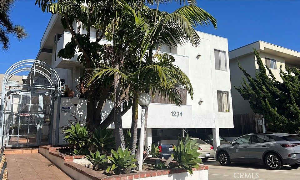 1st image of 1234 S Saltair Ave