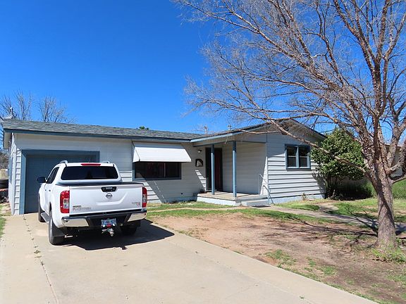 2nd image of 509 Douglas Dr