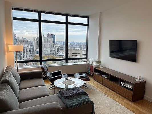 1st image of 1113 York Ave APT 36A