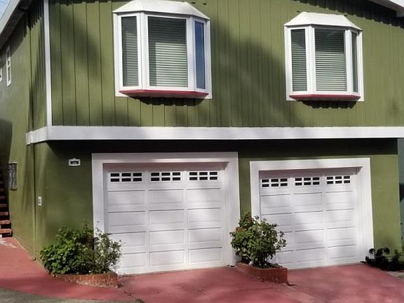 2nd image of 30 Alta Vista Way