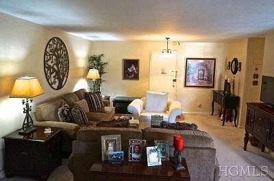 5th image of 1304 Midland Ave APT C39