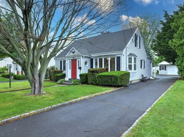 30 Birch Street, Stratford, CT 06615