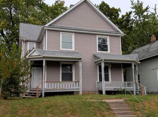 824 W 14th St, Davenport, IA