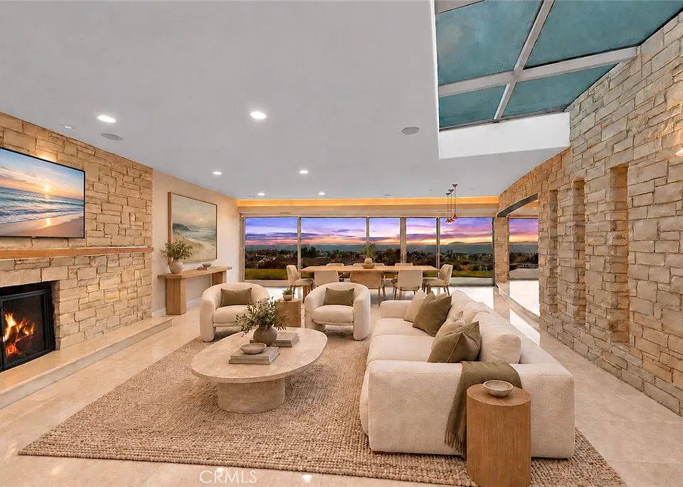 2801 Setting Sun Dr