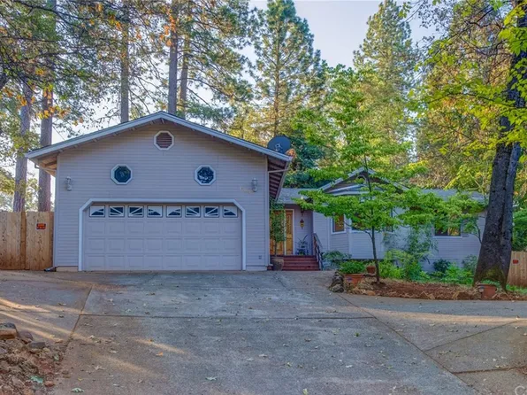 13668 W Park Dr, Magalia, CA 95954