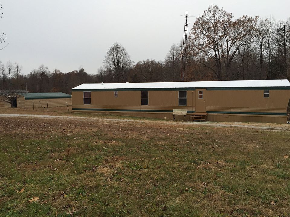 2nd image of 427 Carolyn Ln