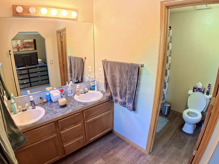 2425 Cochetopa Ct — Photo 15