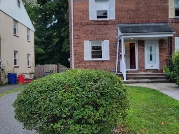724 W Scott Ave, Rahway City, NJ 07065