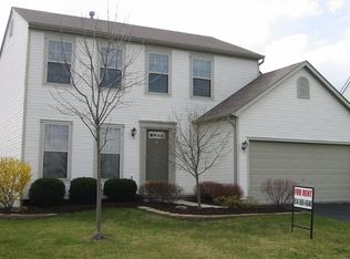 8995 Newmills Ln, Lewis Center, OH