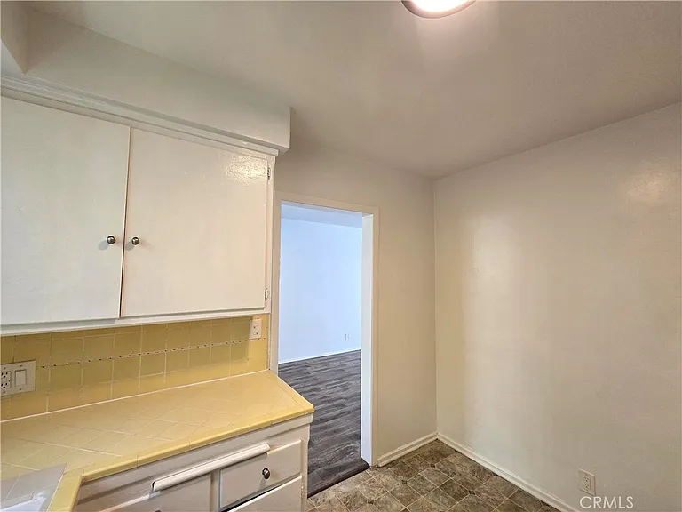 439 S Le Doux Rd #2 — Photo 8