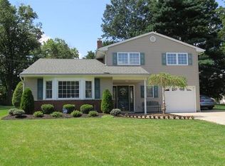 10 Bina Pl, Fords, NJ 08863