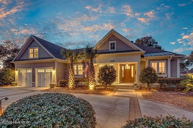 1st image of 2004 Bay Gull Court