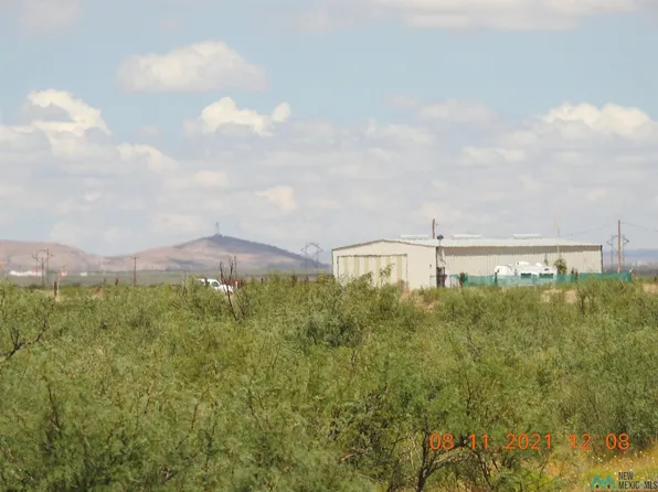 2050 Clabber Top Rd SW, Deming, NM 88030