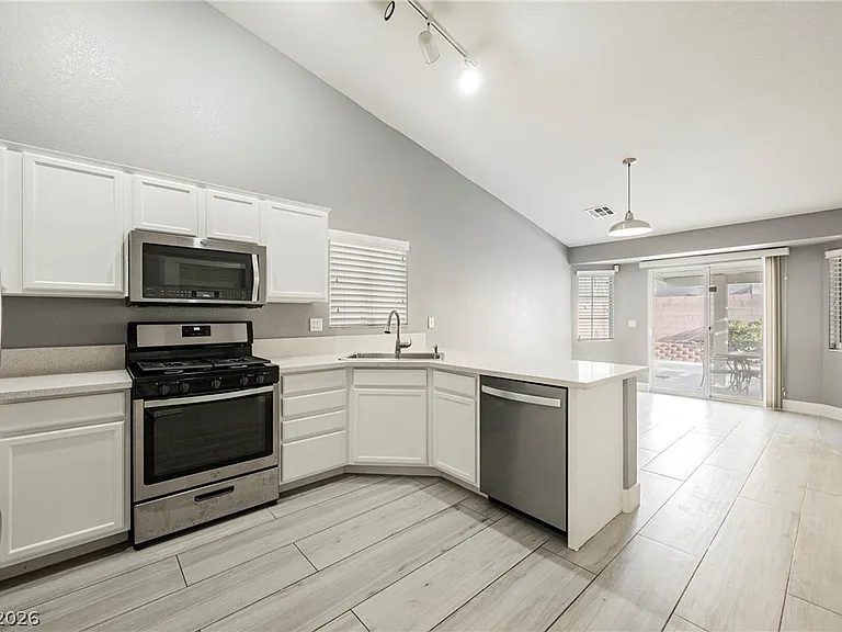 6067 Turtle River Ave — Photo 7