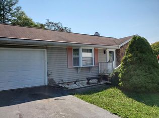 104 Hilton Dr, Horseheads, NY 14845