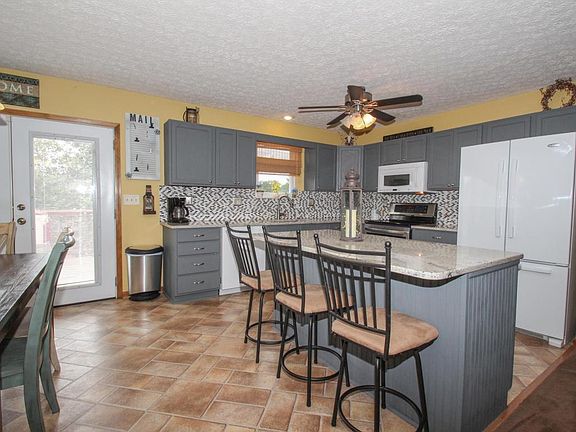 5th image of 1160 Coventry Cir