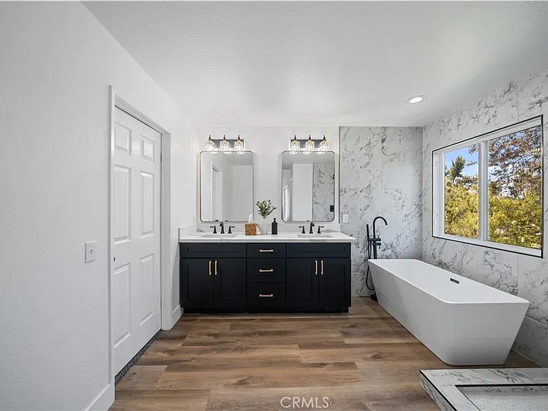 41258 Pine Tree Cir — Photo 24