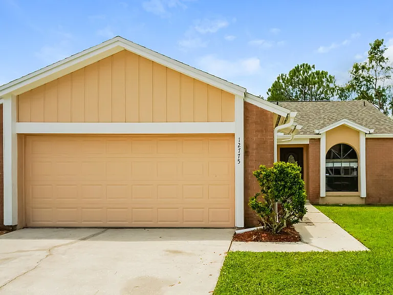 12775 Majorama Dr — Photo 1