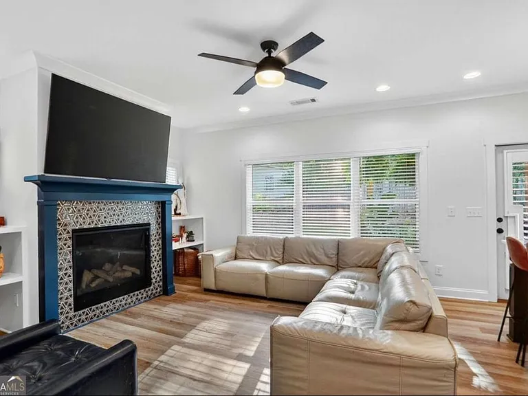 1170 Moton Ave SW — Photo 7