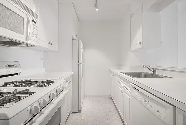 Rented by Zumper Inc | media 19