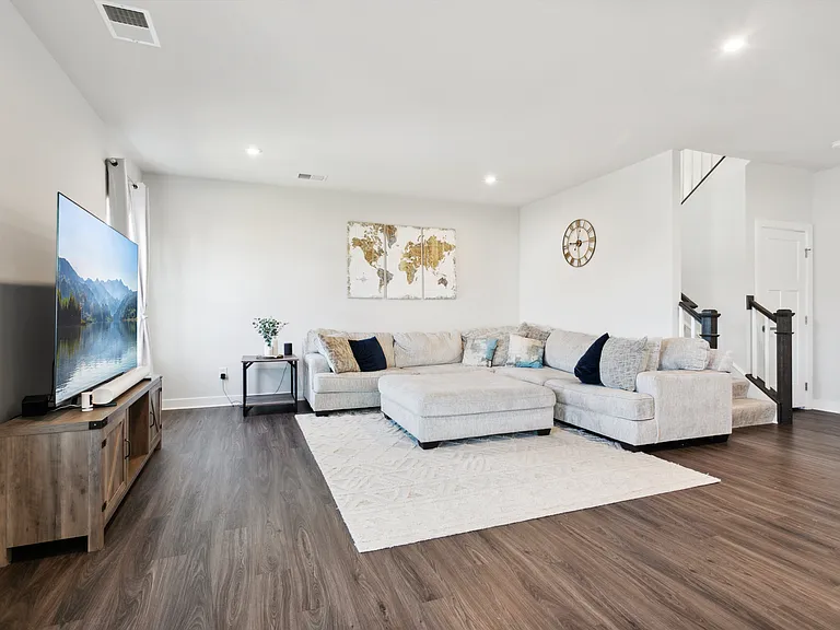 3555 Iberis Ln — Photo 13