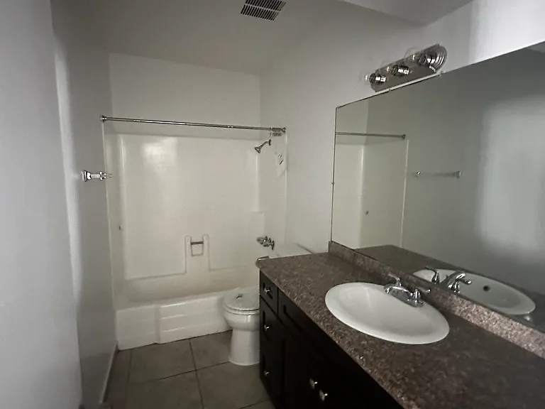 6901 Lennox Ave #3 — Photo 11