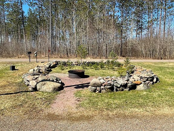 2nd image of 6854 N Zett Rd