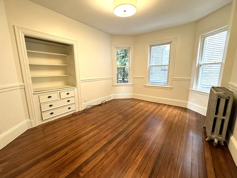 11 E Milton Rd #1 — Photo 6