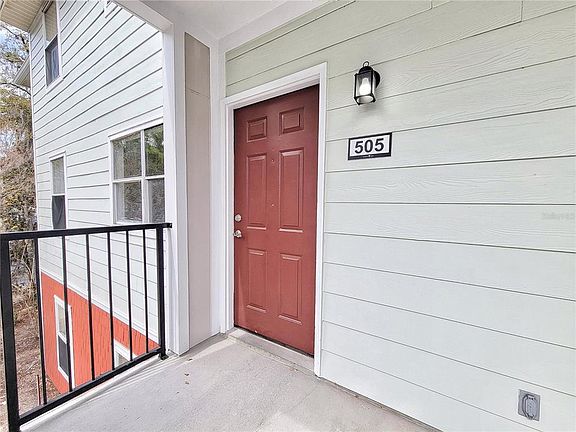4th image of 2360 SW Archer Rd APT 505
