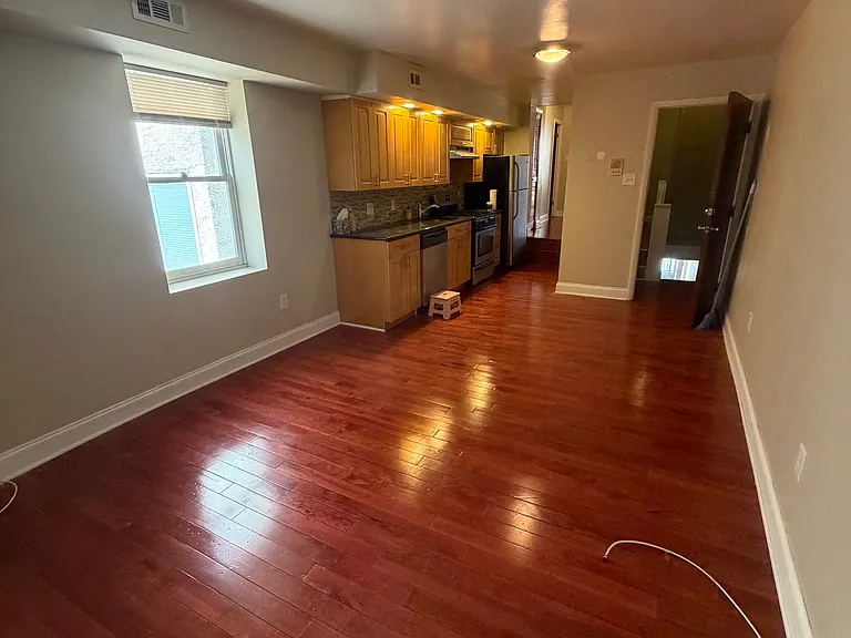 811 S 11th St #2 — Photo 4